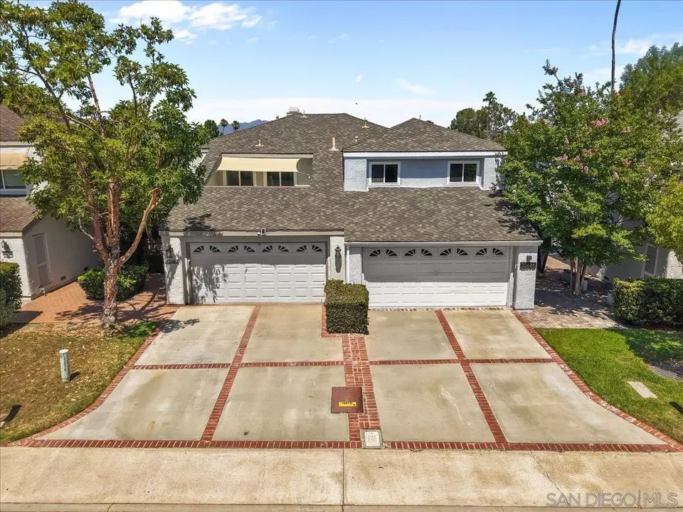 Exterior - 22682 S Canada Ct, Lake Forest, CA 92630 photo 4 of 5