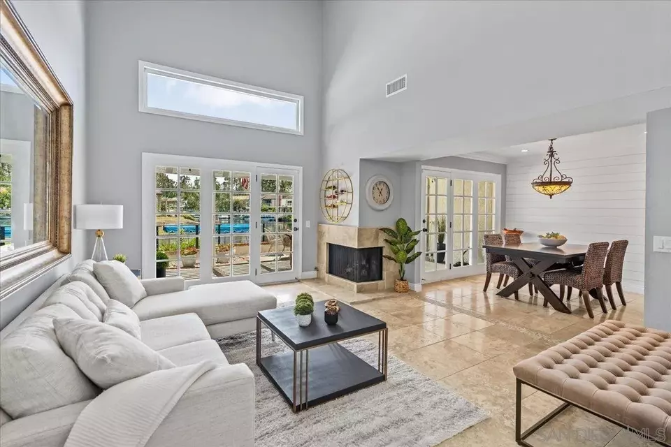 Living - 22682 S Canada Ct, Lake Forest, CA 92630 photo 1 of 4