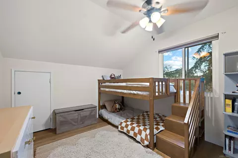 Bedroom - 28793 Stonegate Dr, Valley Center, CA 92082 photo 2 of 4