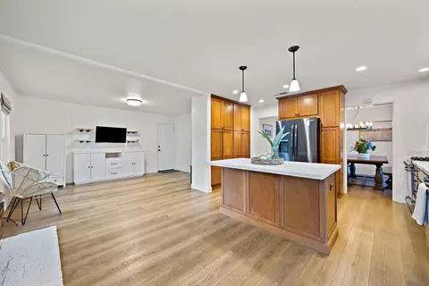 Kitchen - 28793 Stonegate Dr, Valley Center, CA 92082 photo 4 of 4