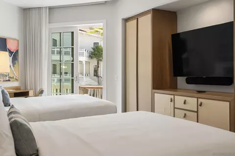 Bedroom - 1500 Orange Ave #26, Coronado, CA 92118 photo 6 of 8