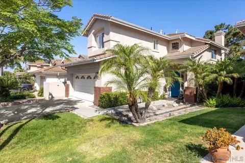 2412 Starlight Gln, Escondido, CA 92026