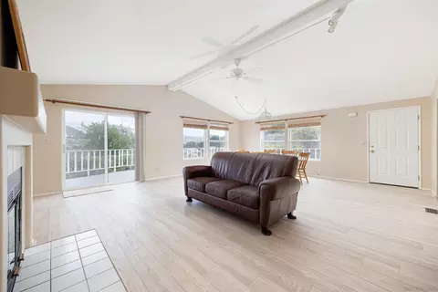 Living - 4650 Dulin Rd #162, Fallbrook, CA 92028 photo 2 of 2