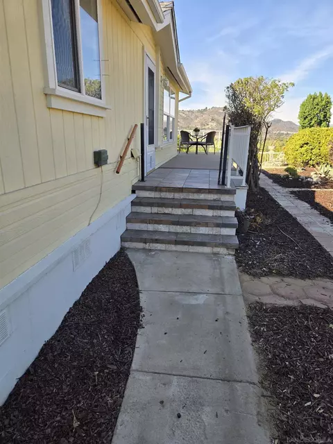 Exterior - 4650 Dulin Rd #162, Fallbrook, CA 92028 photo 8 of 11