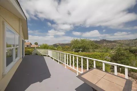 Exterior - 4650 Dulin Rd #162, Fallbrook, CA 92028 photo 2 of 11