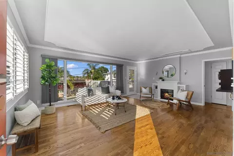 8033 Fairview Ave, La Mesa, CA 91941