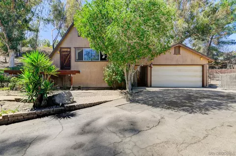 11618 Johnson Lake Rd, Lakeside, CA 92040 photo 1