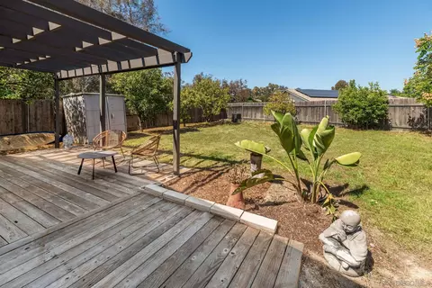 Exterior - 3325 Heather Ln, Oceanside, CA 92056 photo 8 of 11