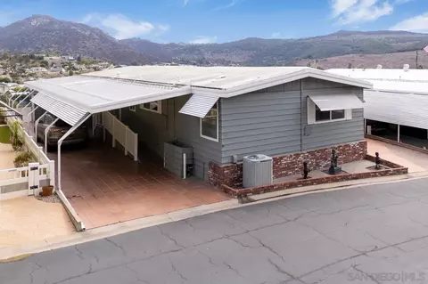 9500 Harritt Rd #SPC 190, Lakeside, CA 92040