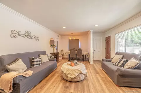 Living - 44551 Stanridge Ave, Lancaster, CA 93535 photo 2 of 3