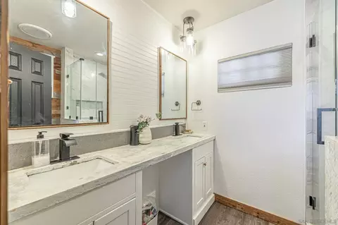 Bath - 44551 Stanridge Ave, Lancaster, CA 93535 photo 2 of 3