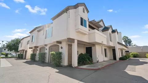 1508 Granite Hills Dr #E, El Cajon, CA 92019