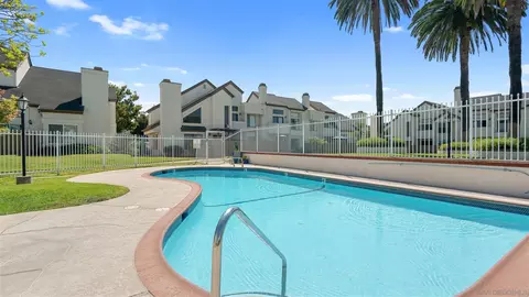 Exterior - 1508 Granite Hills Dr #E, El Cajon, CA 92019 photo 6 of 7