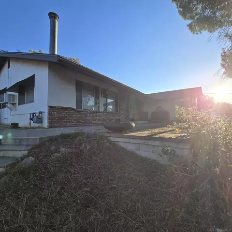 323 Lila Ln, El Cajon, CA 92021 photo 40
