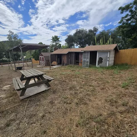 323 Lila Ln, El Cajon, CA 92021 photo 24