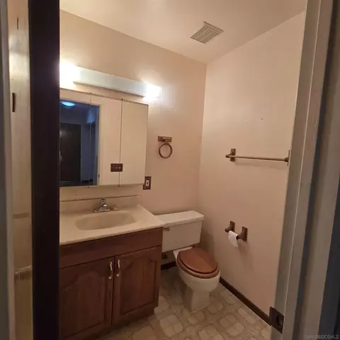 323 Lila Ln, El Cajon, CA 92021 photo 18