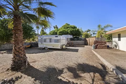 Exterior - 4310 Resmar Rd, La Mesa, CA 91941 photo 18 of 20