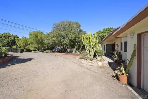 Exterior - 4310 Resmar Rd, La Mesa, CA 91941 photo 8 of 20