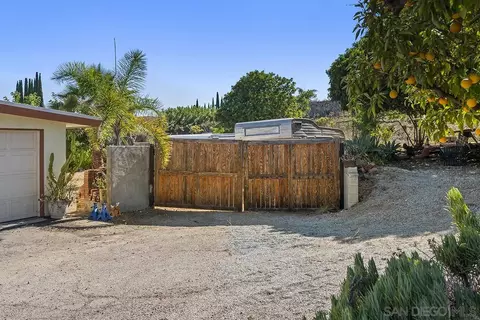 Exterior - 4310 Resmar Rd, La Mesa, CA 91941 photo 9 of 20