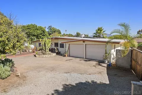 Exterior - 4310 Resmar Rd, La Mesa, CA 91941 photo 5 of 20