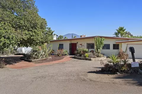 Exterior - 4310 Resmar Rd, La Mesa, CA 91941 photo 2 of 20