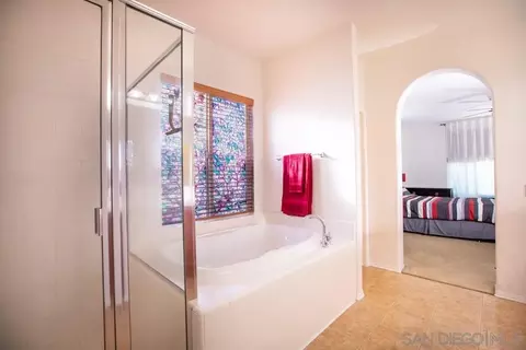 Bath - 31340 Locust Ct, Temecula, CA 92592 photo 2 of 3