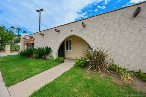 8445 Graves Ave #1, Santee, CA 92071