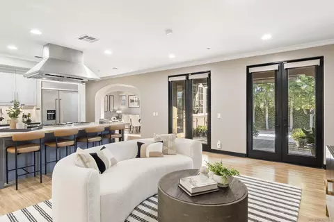 14582 Luna Media, San Diego, CA 92127