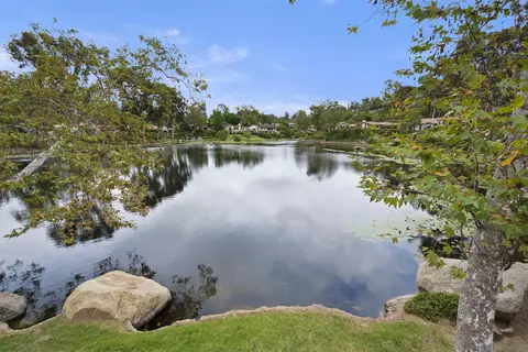 1 Lake Helix Dr, La Mesa, CA 91941