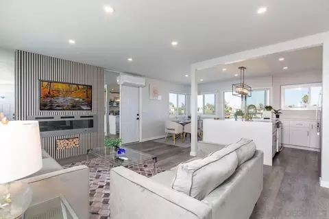 4888 Auburn Dr, San Diego, CA 92105