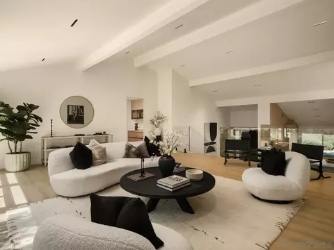 2163 Caminito Circulo Norte, La Jolla, CA 92037 photo 11