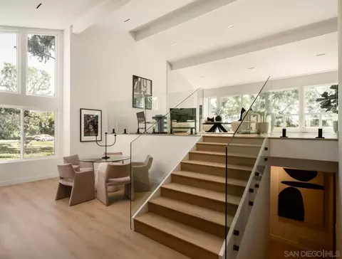 2163 Caminito Circulo Norte, La Jolla, CA 92037 photo 2