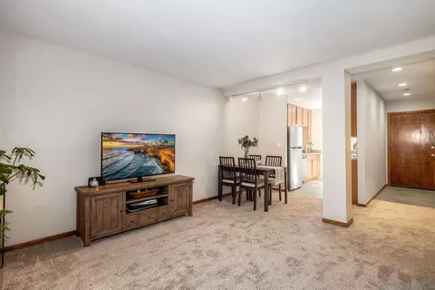 1632 Presioca St UNIT 15, Spring Valley, CA 91977 photo 2