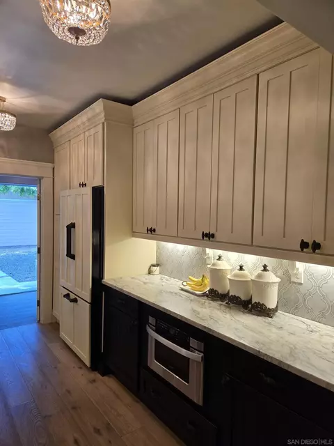 Kitchen - 1127 E Grand Ave, Escondido, CA 92025 photo 2 of 2