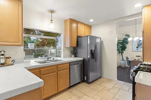 845 Ridgewater Dr, Chula Vista, CA 91913 photo 11