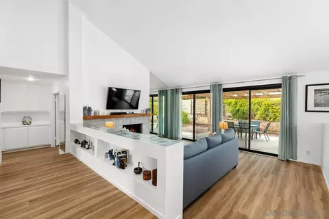 1879 Maya Ct, Vista, CA 92081 photo 6