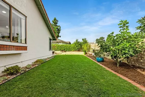 1879 Maya Ct, Vista, CA 92081 photo 36