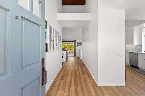 1879 Maya Ct, Vista, CA 92081 photo 5
