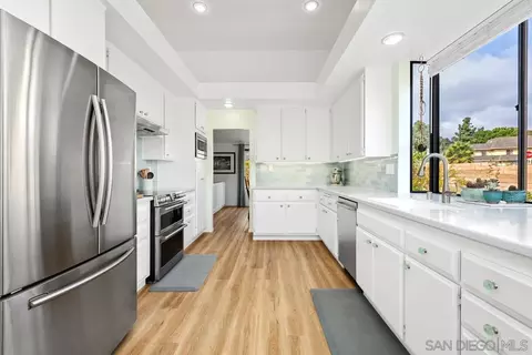 1879 Maya Ct, Vista, CA 92081 photo 14