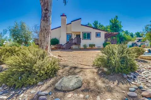 15721 Davis Cup Ln, Ramona, CA 92065