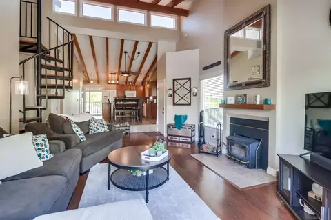 Living - 15721 Davis Cup Ln, Ramona, CA 92065 photo 2 of 2