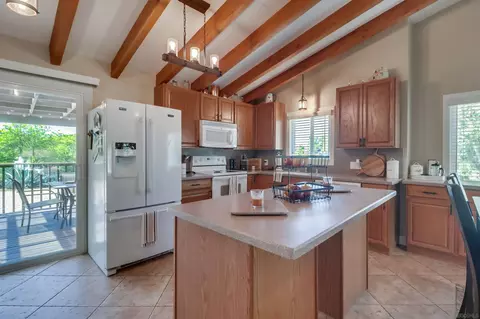 Kitchen - 15721 Davis Cup Ln, Ramona, CA 92065 photo 1 of 2