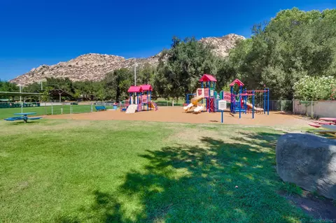 View/Area - 15721 Davis Cup Ln, Ramona, CA 92065 photo 1 of 1