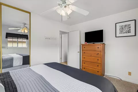 Bedroom - 9731 Lakeview Rd, Lakeside, CA 92040 photo 7 of 9
