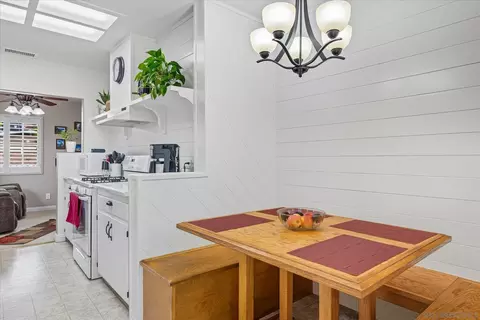 Dining - 9731 Lakeview Rd, Lakeside, CA 92040 photo 1 of 1
