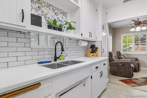 Kitchen - 9731 Lakeview Rd, Lakeside, CA 92040 photo 2 of 2