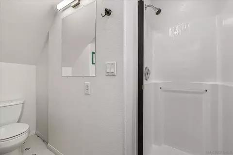 Bath - 9731 Lakeview Rd, Lakeside, CA 92040 photo 4 of 4