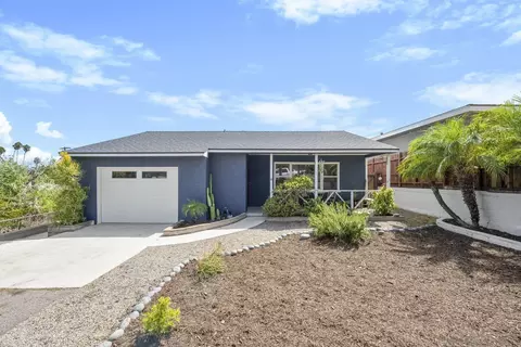 819 W 7th Ave, Escondido, CA 92025