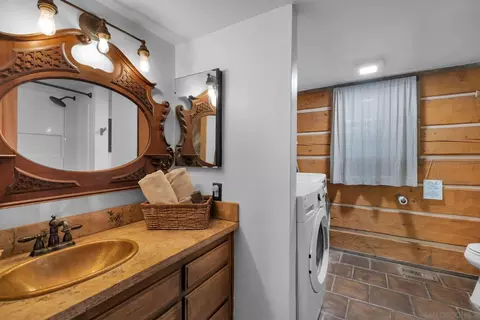Bath - 3131 Pera Alta Dr, Julian, CA 92036 photo 7 of 8