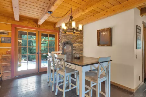 Dining - 3131 Pera Alta Dr, Julian, CA 92036 photo 2 of 4